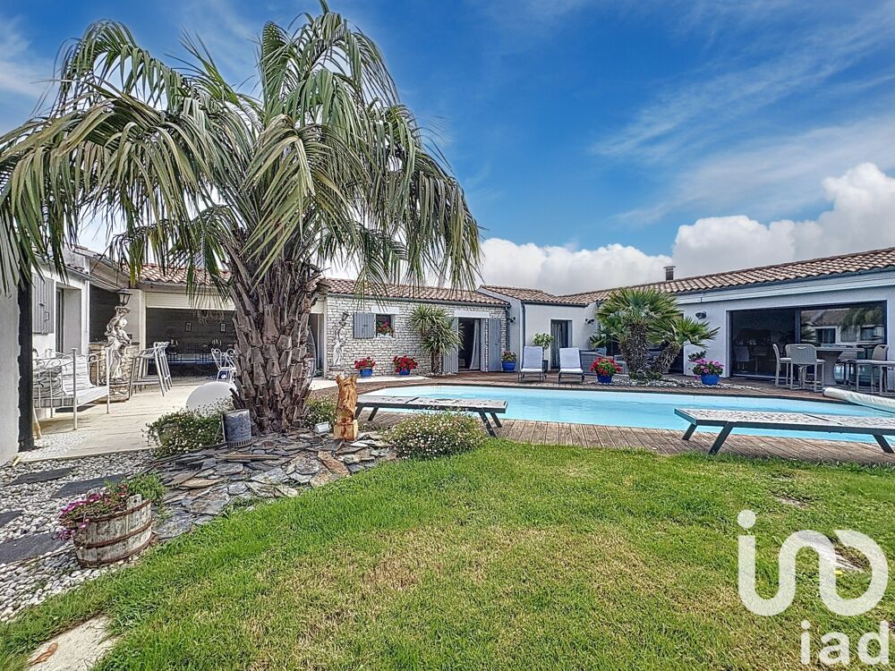 � vendre  Villa Charron (17230)