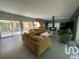  Maison � vendre 8 pi�ces 320 m�