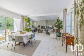  Villa � vendre 6 pi�ces 241 m�