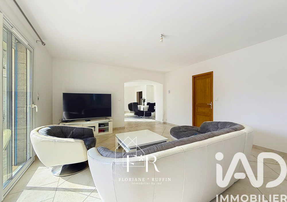 � vendre  Villa Pernes-les-Fontaines (84210)