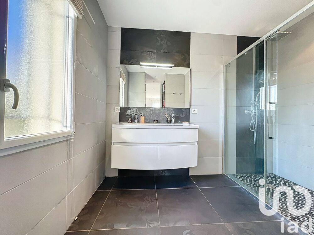 � vendre  Villa Grisy-Suisnes (77166)