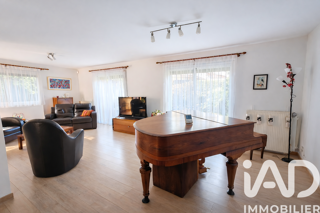  Maison � vendre 8 pi�ces 204 m�