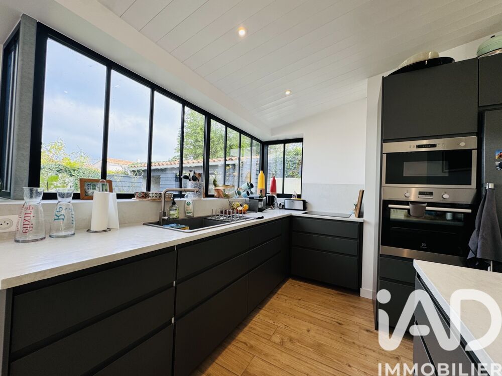 � vendre  Maison Les Portes-en-R� (17880)