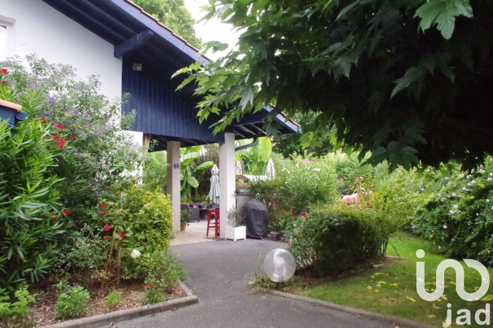 � vendre  Maison Saint-Pierre-d'Irube (64990)