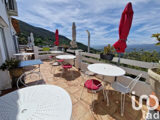  Maison  vendre 8 pices 194 m