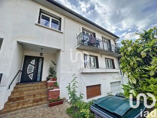  Maison � vendre 9 pi�ces 220 m�