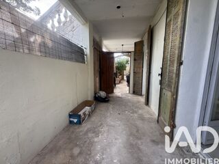  Immeuble � vendre 210 m�