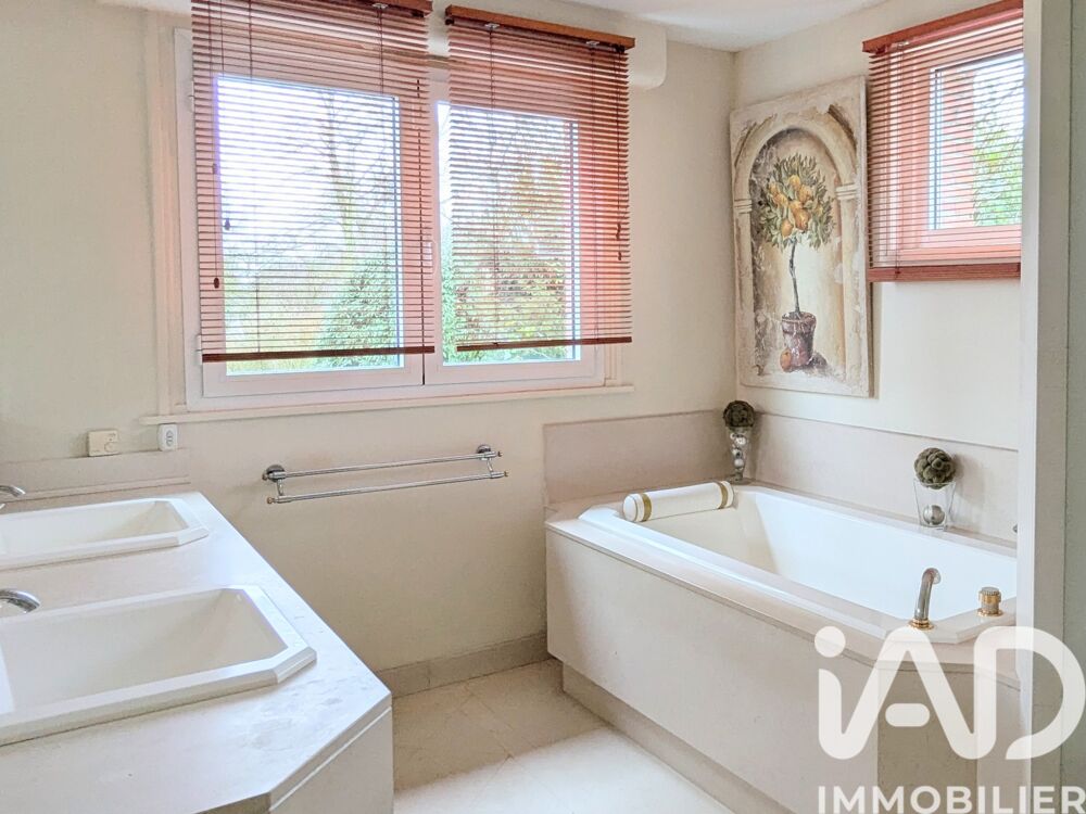 � vendre  Villa Emmerin (59320)