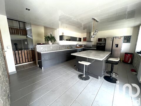   Vente Maison/villa 8 pices Maison - 8 pice(s) - 172 m