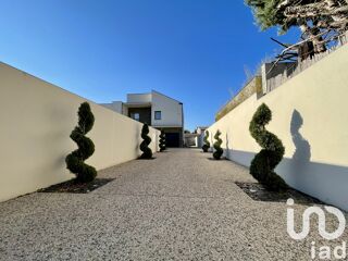  Villa  vendre 6 pices 215 m