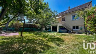  Maison  vendre 7 pices 199 m