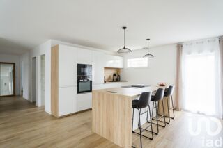  Maison  vendre 4 pices 95 m