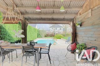  Maison � vendre 9 pi�ces 367 m�