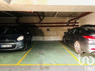  Parking / Garage  vendre 15 m