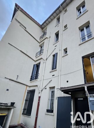  Immeuble � vendre 210 m�