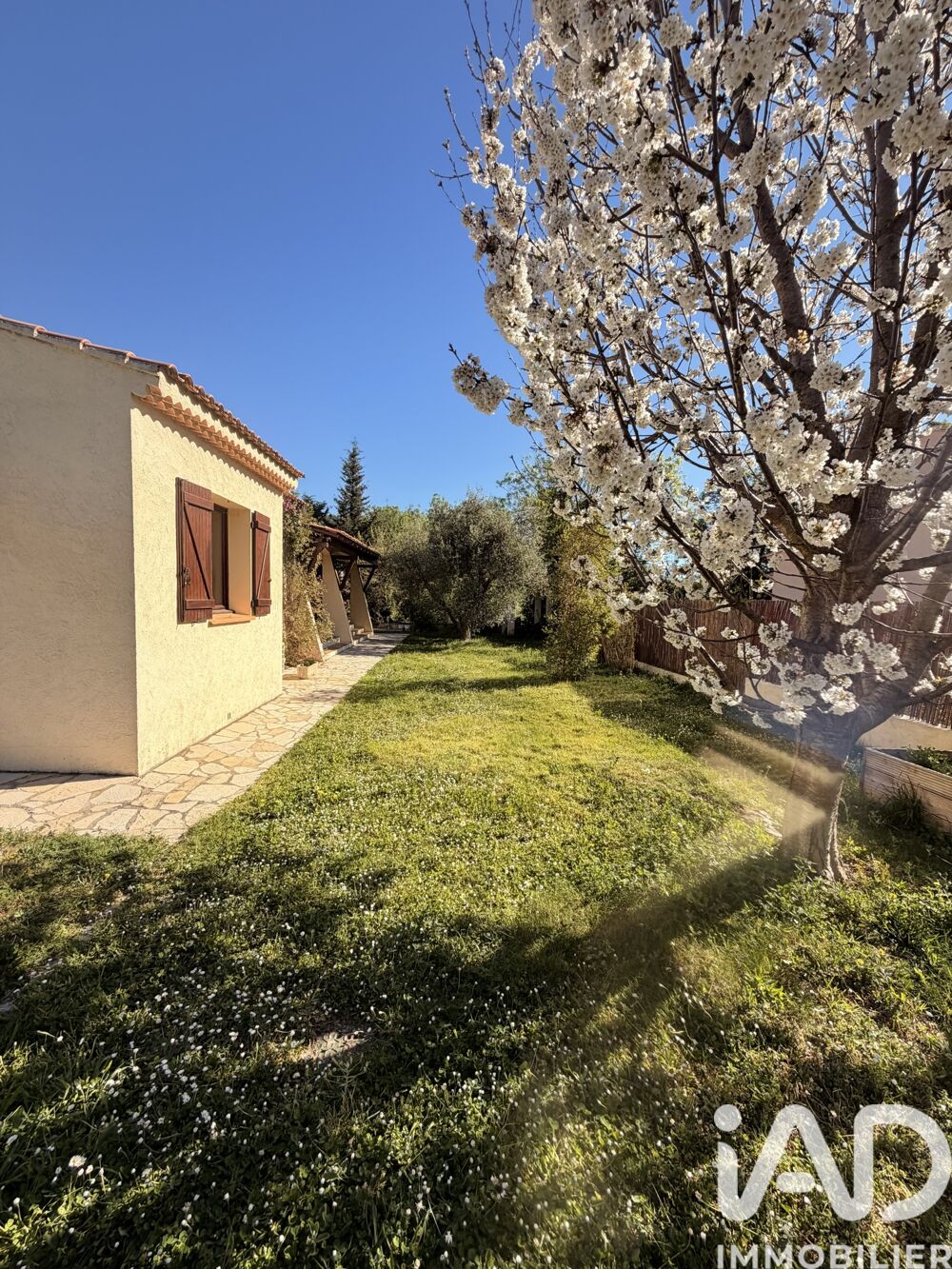 � vendre  Maison Solli�s-Pont (83210)