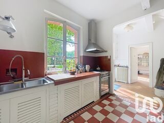  Maison  vendre 15 + pices 426 m