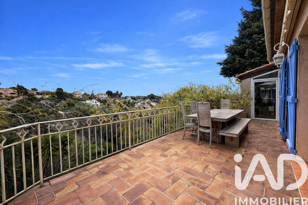 � vendre  Maison Colomars (06670)