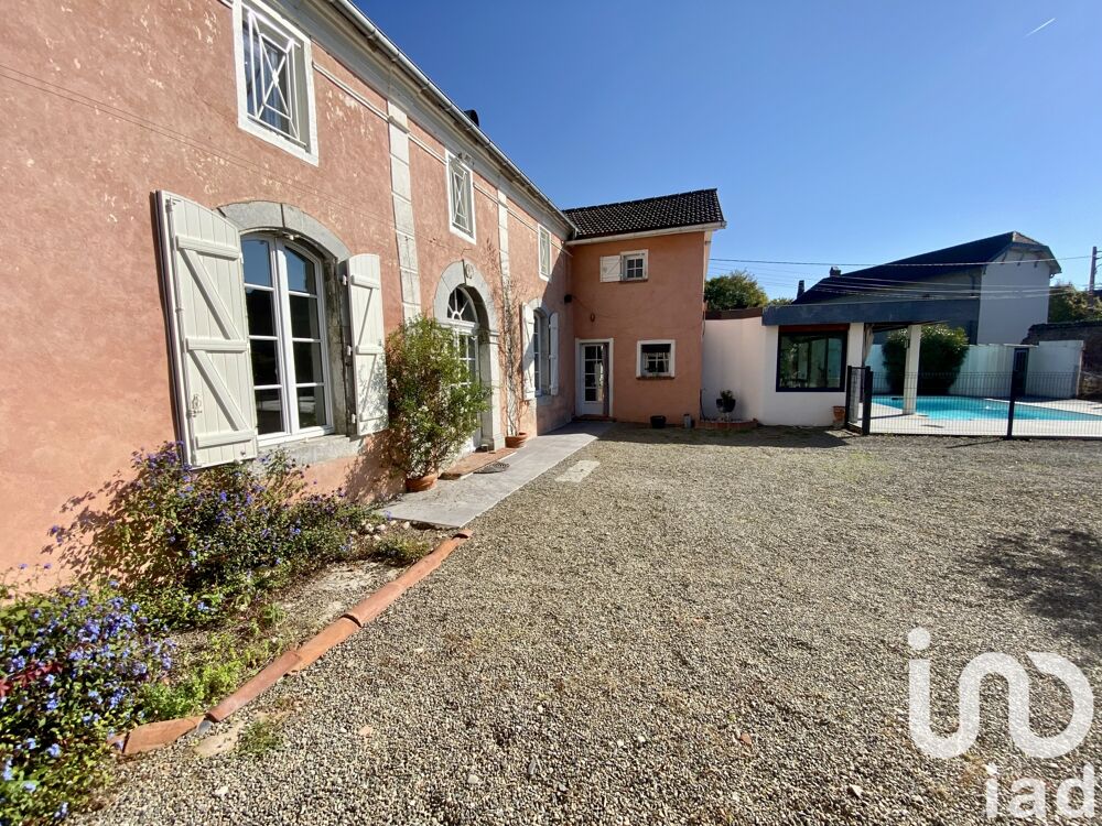 Vente Maison Vente Maison de village 6 pi�ces Bours