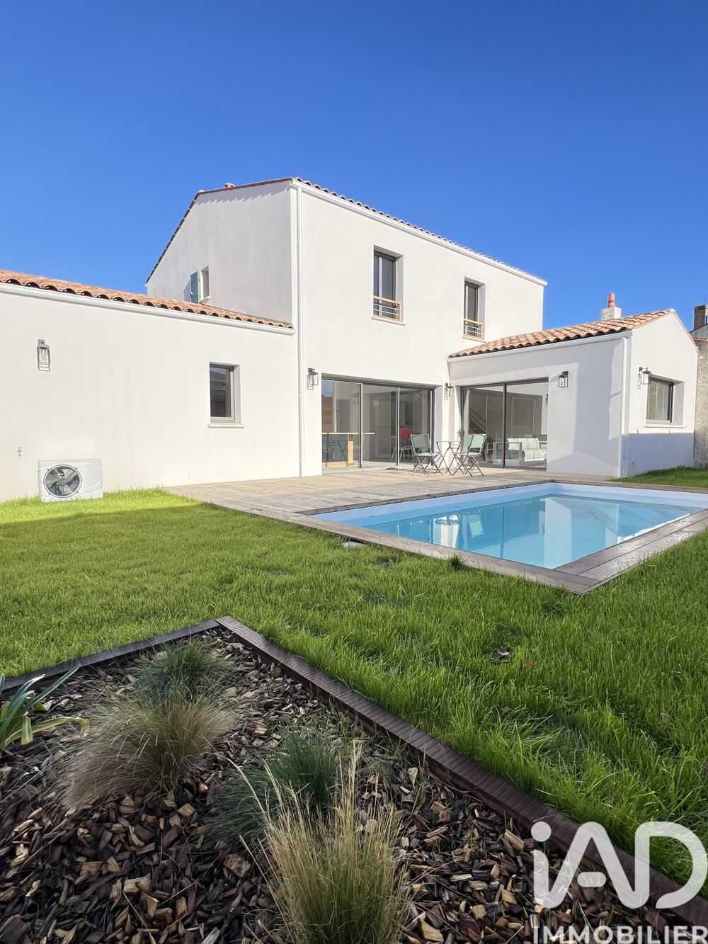 � vendre  Maison Angoulins (17690)