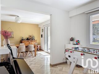  Maison  vendre 8 pices 180 m