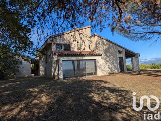  Maison  vendre 7 pices 311 m