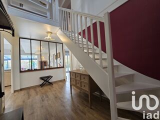  Maison  vendre 8 pices 219 m