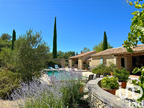  Vente Maison/villa 6 pices Maison - 6 pice(s) - 200 m