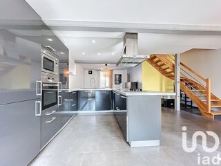  Maison  vendre 6 pices 142 m