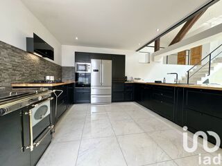  Appartement � vendre 6 pi�ces 213 m�