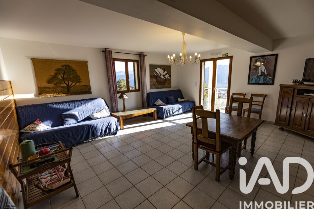 � vendre  Maison Les Angles (66210)