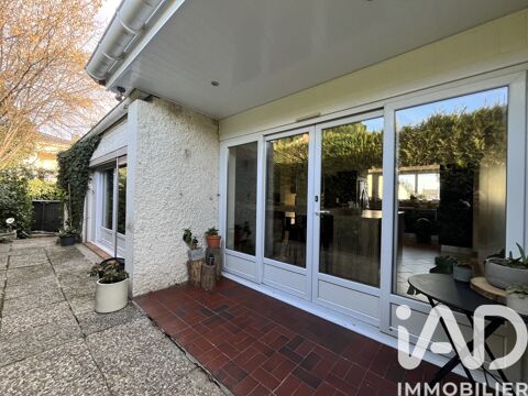   Vente Maison d'architecte 8 pi�ces Villa - 8 pi�ce(s) - 131 m�