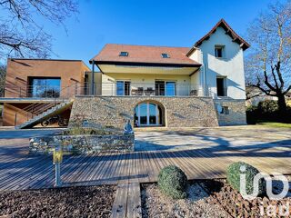  Maison  vendre 6 pices 220 m