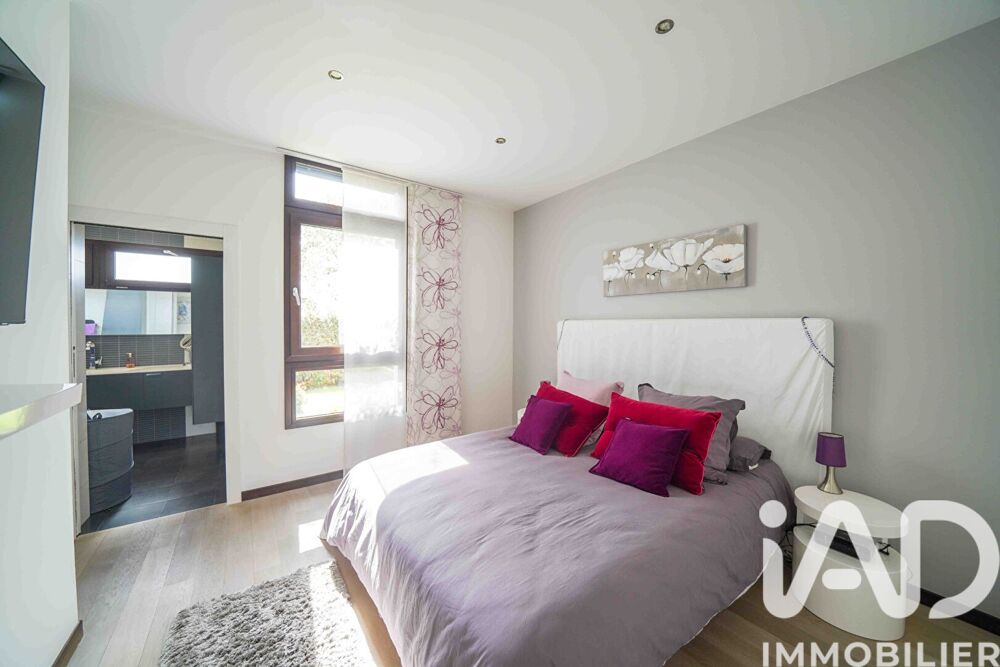 � vendre  Villa Claye-Souilly (77410)