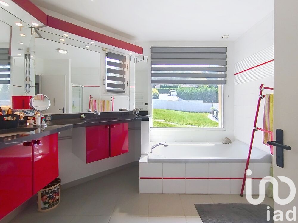 � vendre  Maison Vienne (38200)