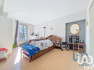  Maison � vendre 9 pi�ces 200 m�