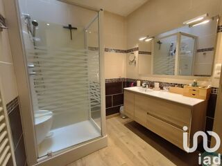  Immeuble � vendre 230 m�