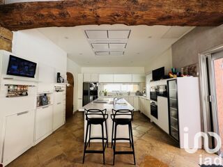  Villa  vendre 10 pices 503 m