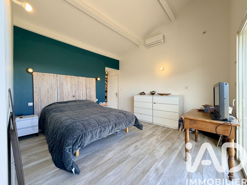 � vendre  Villa La Farl�de (83210)