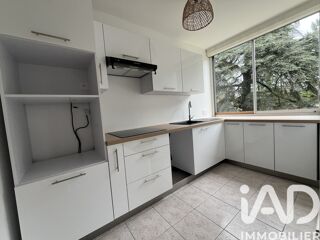  Appartement � louer 4 pi�ces 77 m�