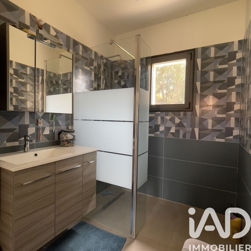 � vendre  Maison Oms (66400)