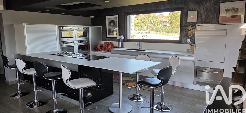 � vendre  Villa Saint-Jean-Lespinasse (46400)