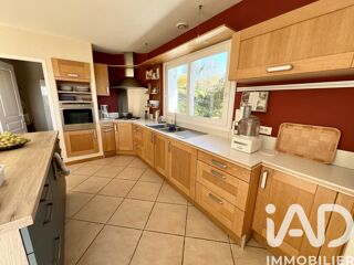  Maison  vendre 6 pices 160 m