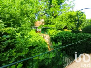  Maison  vendre 9 pices 340 m