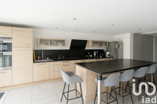  Maison � vendre 5 pi�ces 187 m�