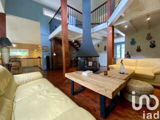  Maison � vendre 7 pi�ces 245 m�