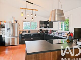  Maison � vendre 9 pi�ces 185 m�