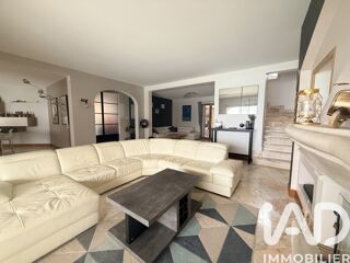  Villa � vendre 8 pi�ces 360 m�