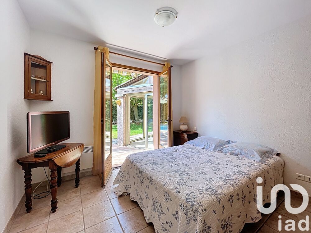 � vendre  Maison Saint-Rapha�l (83700)