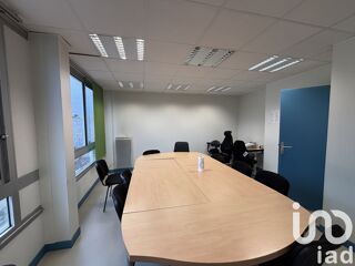  Immeuble � vendre 1374 m�